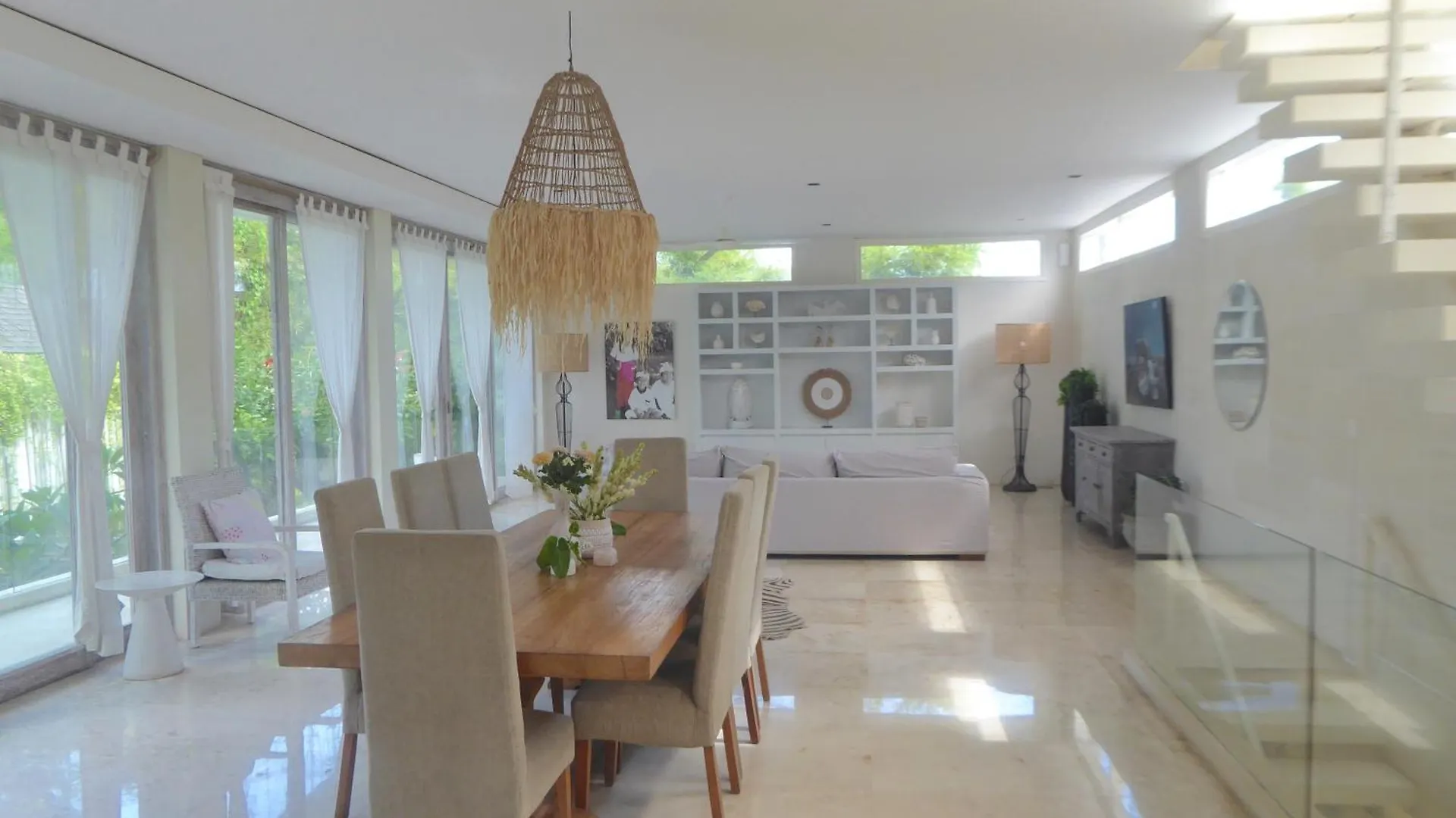 Bali Luxe Villa Beachfront Rooftop Sunsets Canggu