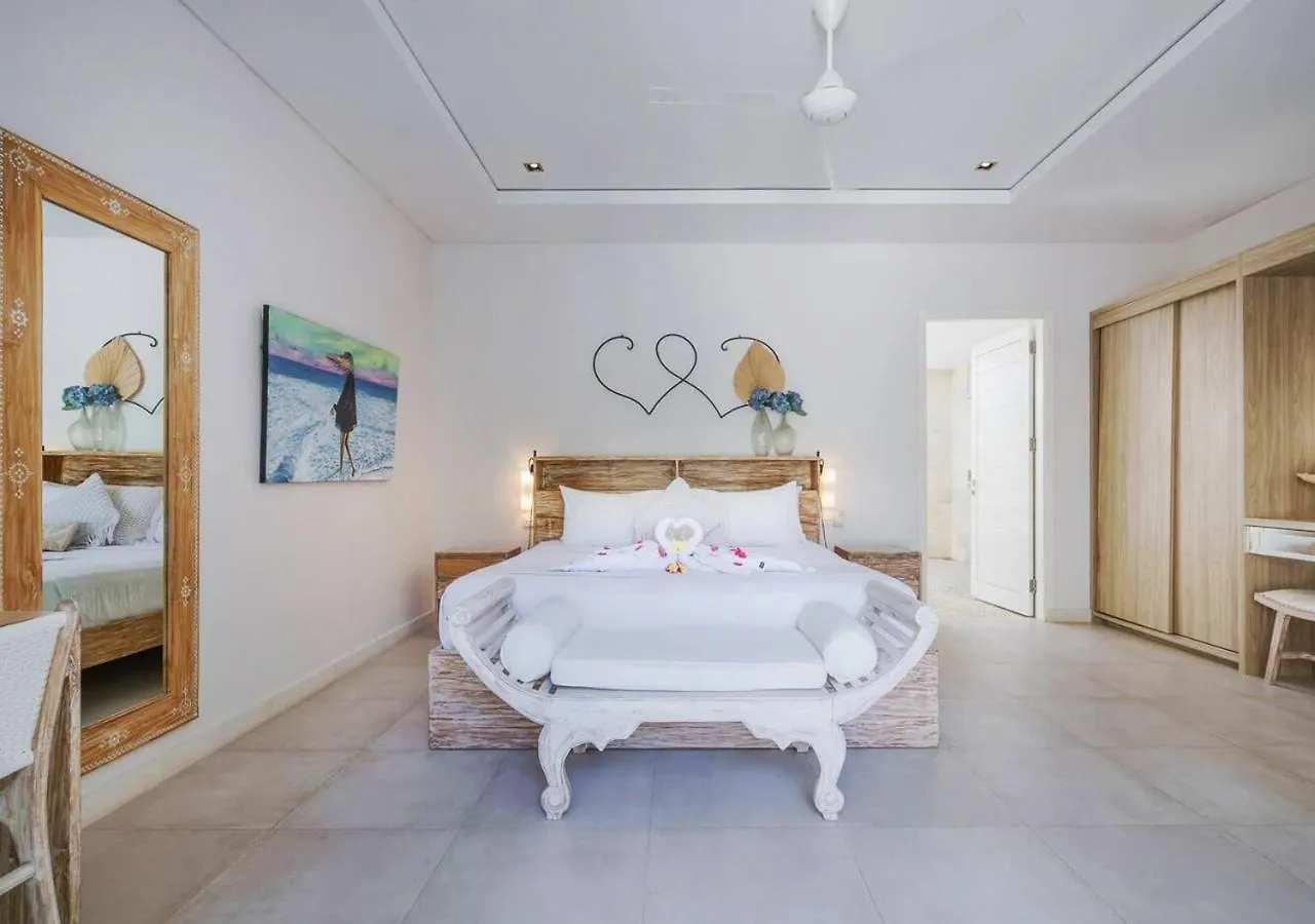 Bali Luxe Villa Beachfront Rooftop Sunsets Canggu