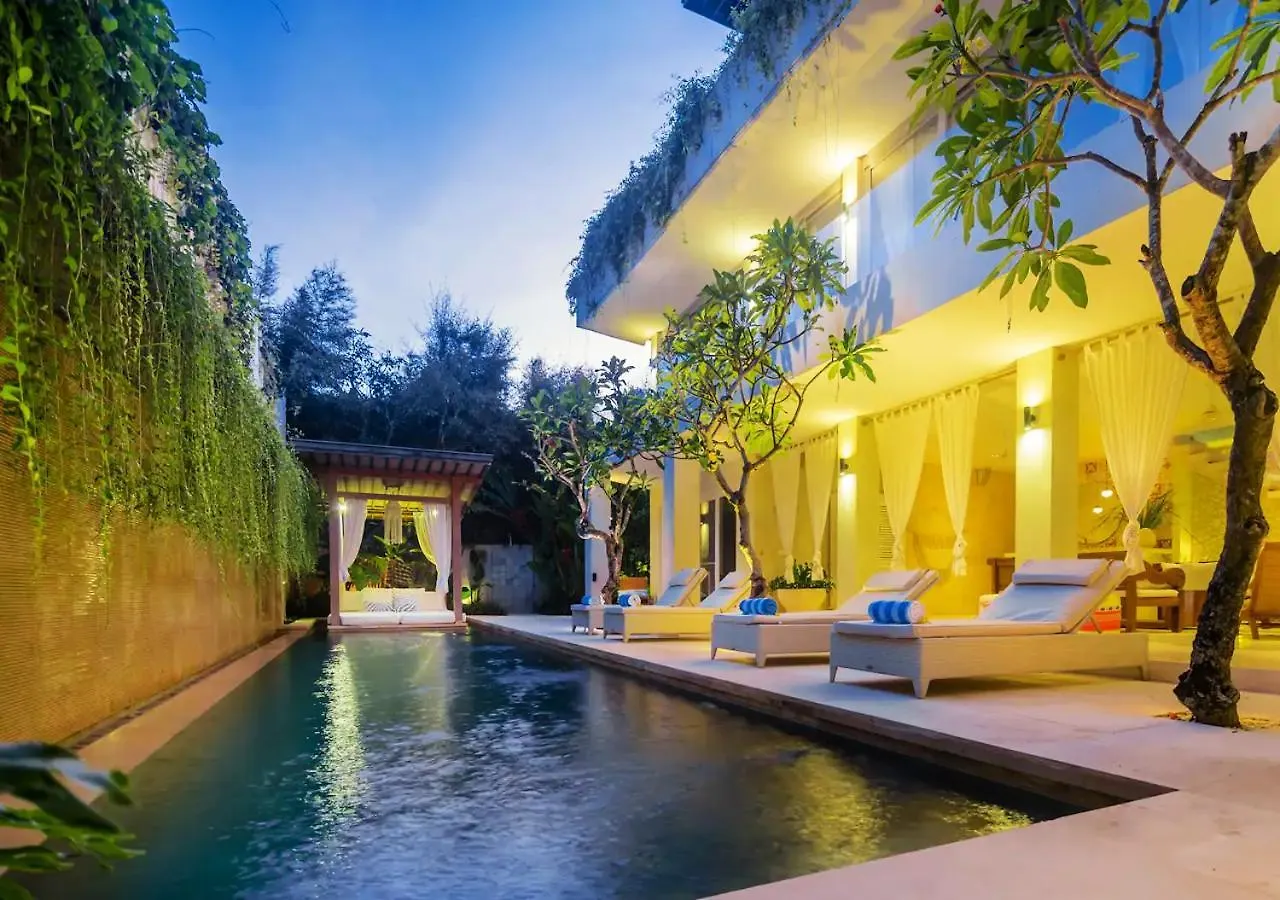 Bali Luxe Villa Beachfront Rooftop Sunsets Canggu