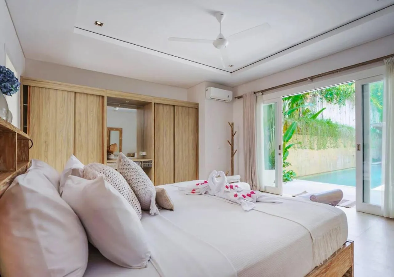 Bali Luxe Villa Beachfront Rooftop Sunsets Canggu